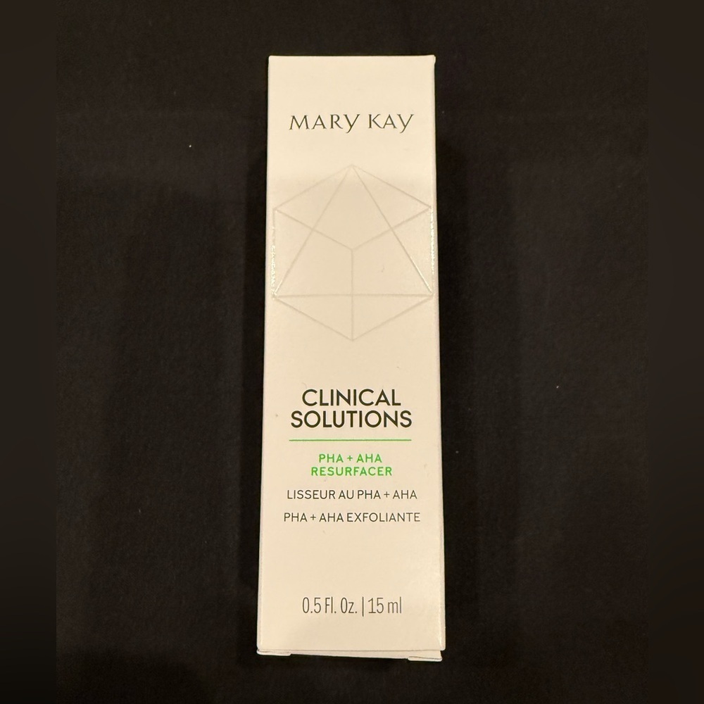 Mary Kay Clinical Solutions PHA + AHA Resurfacer - New in Box